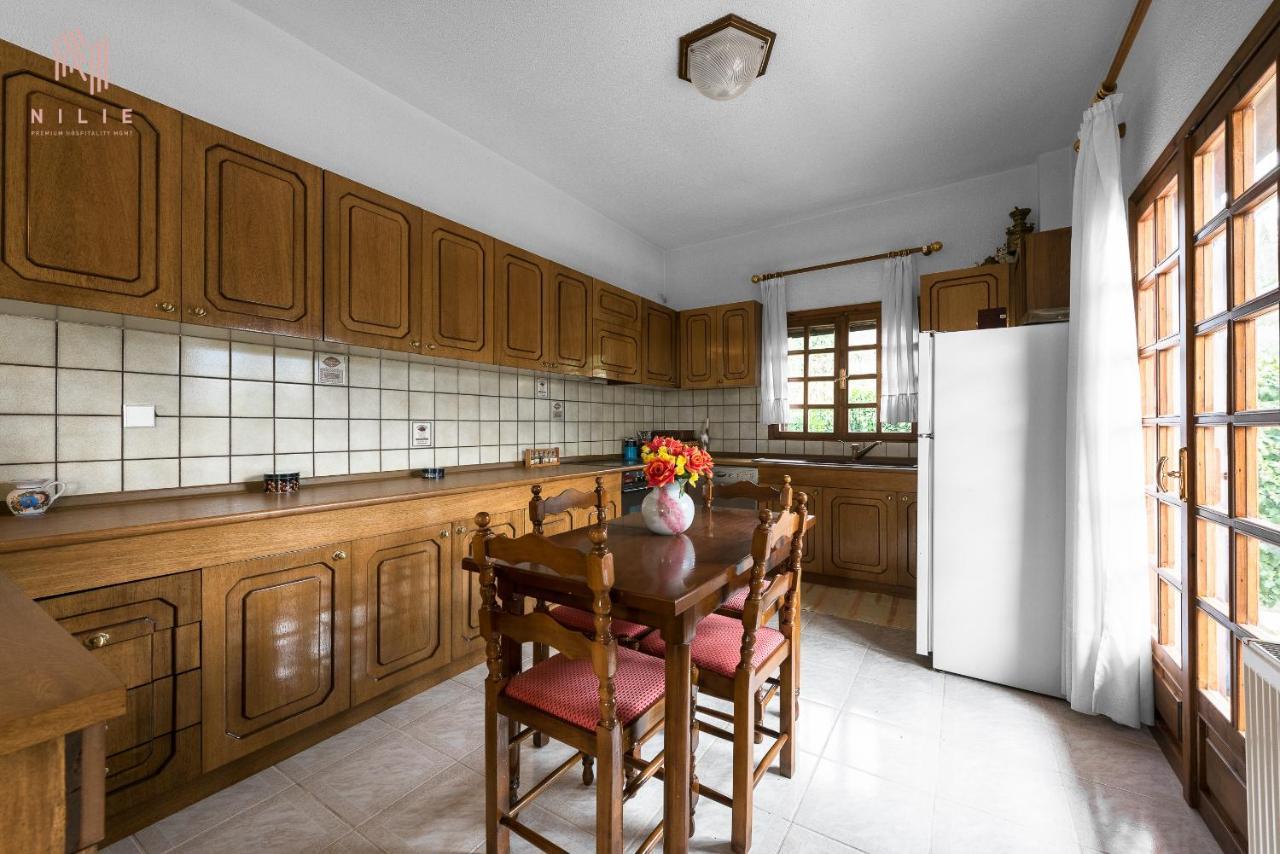 Classico, Nilie Hospitality Mgmt Foustani Ngoại thất bức ảnh